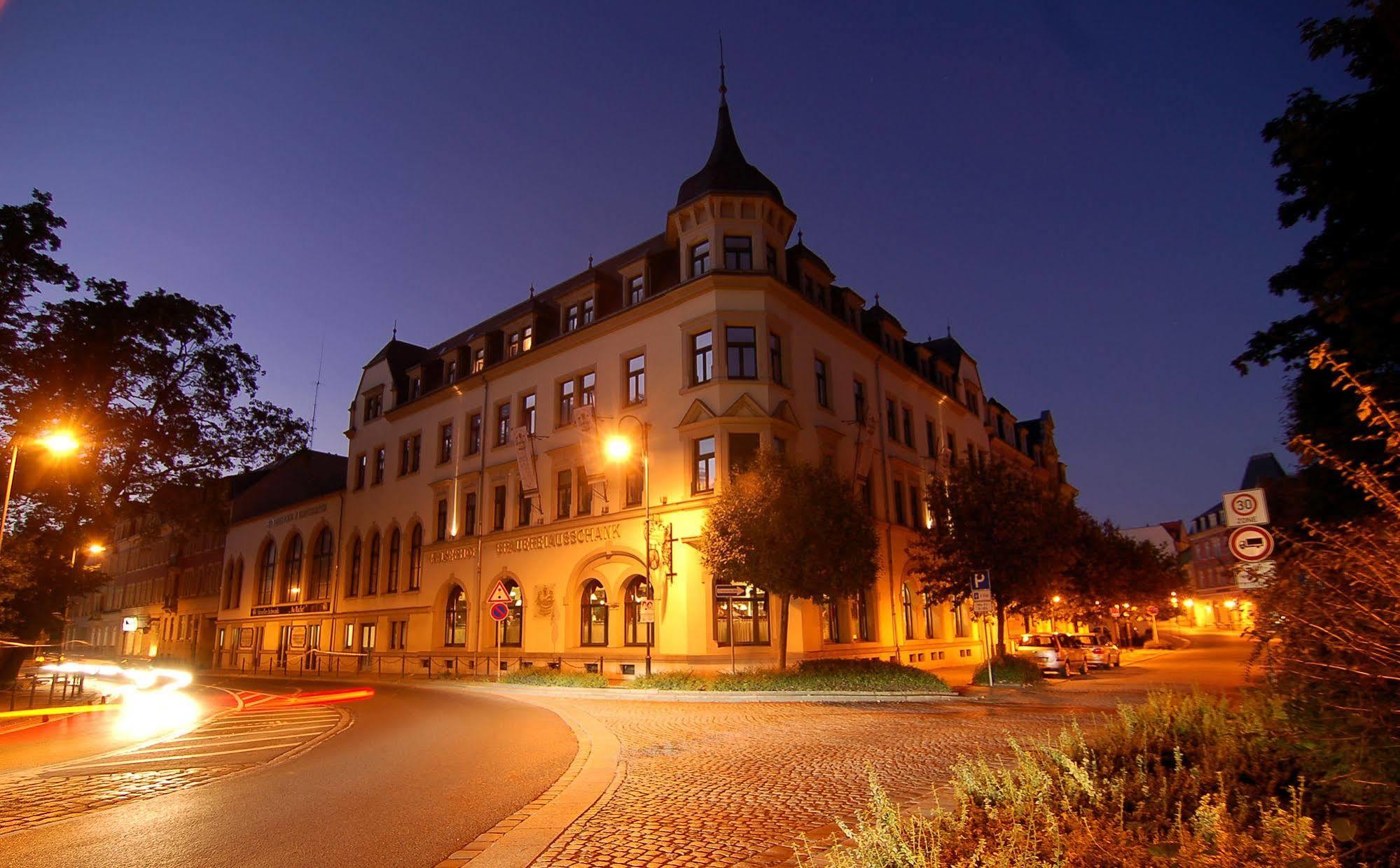 Hotel Kaiserhof Radeberg Exteriér fotografie